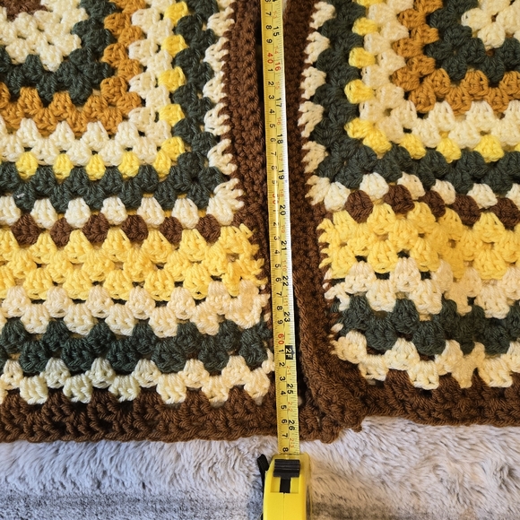 Cream and Yellow Crochet Cardigan with Retro Granny Squares - Picture 4 of 5
